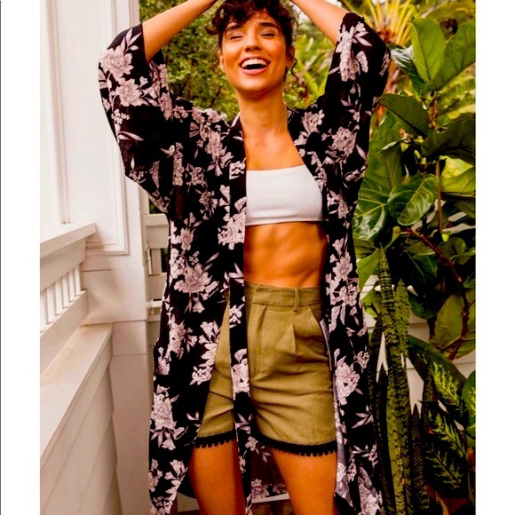 Spiritual Gangster Maya Floral Kimono Robe - Picture 1 of 6